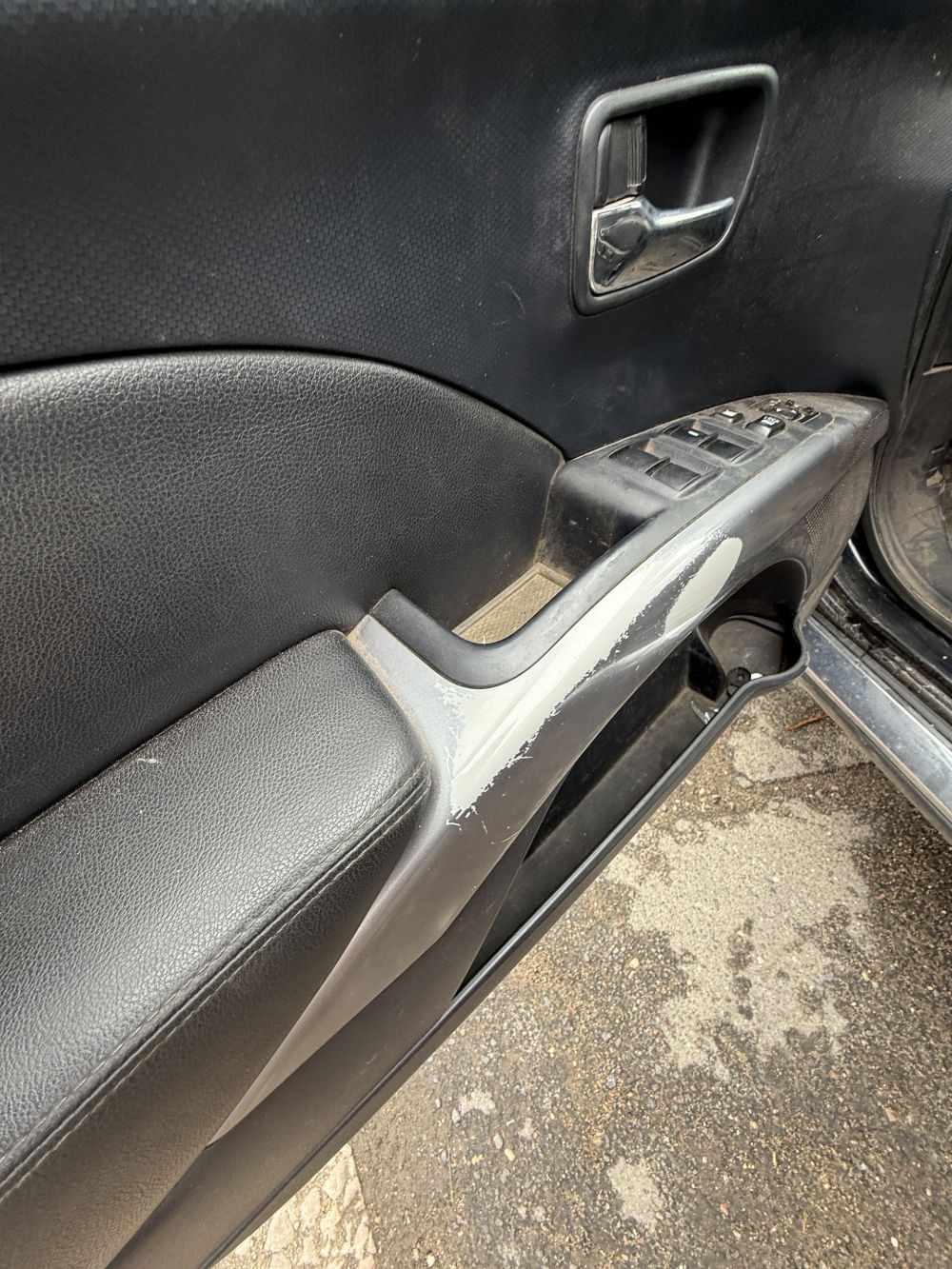 Peugeot 4007, 2007