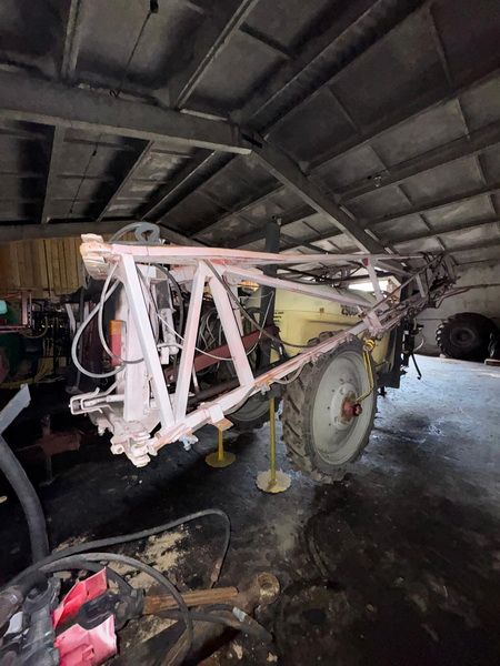 Опрыскиватель Мекосан 2500-24