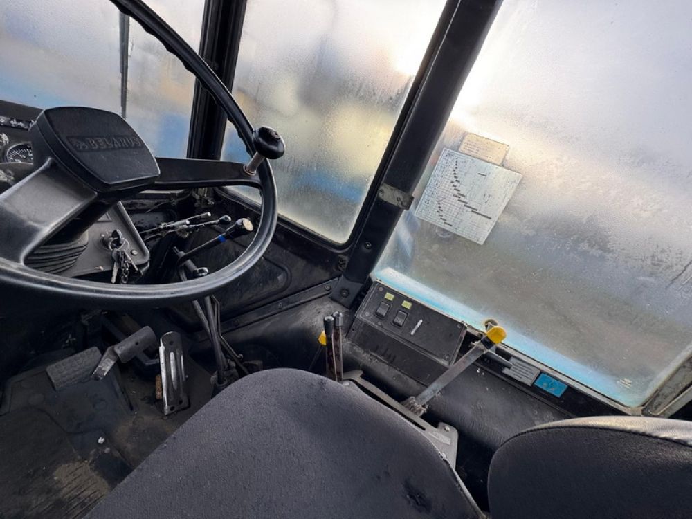 Трактор Беларус 1221В.2, 2011