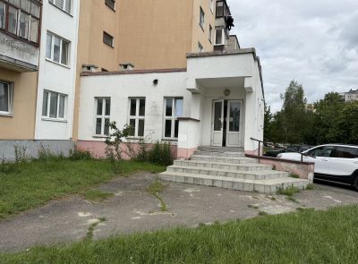 Помещение магазина "Молоко" в г. Бресте, площадью 101.2 кв.м.