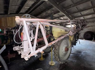 Опрыскиватель Мекосан 2500-24