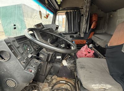 Грузовой седельный тягач МАЗ 5440А8 360-031, 2008