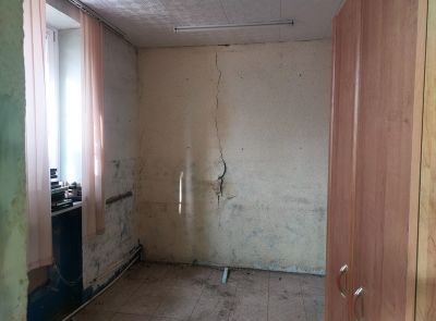 Здание банно-прачечного комбината в п. Садовый (Пинский р-н), площадью 343 кв.м.