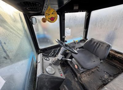 Трактор Беларус 1221В.2, 2011