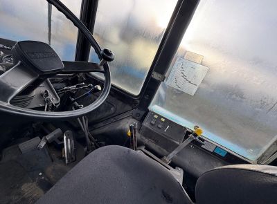 Трактор Беларус 1221В.2, 2011